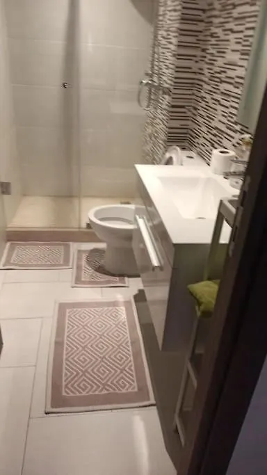 Апартаменты Apparemment Chic Au Coeur De Marrakech Марракеш